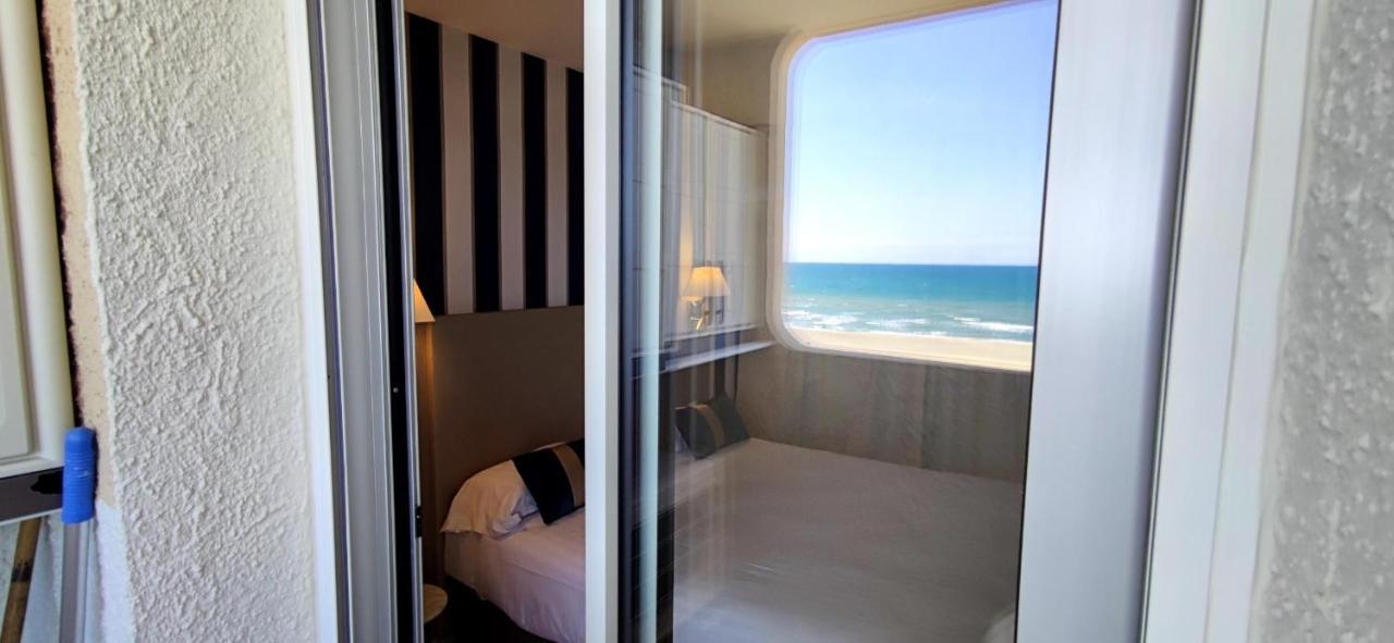 Belle Vue Mer Canet Plage Acces Piscine Couverte Et Chauffee Екстериор снимка